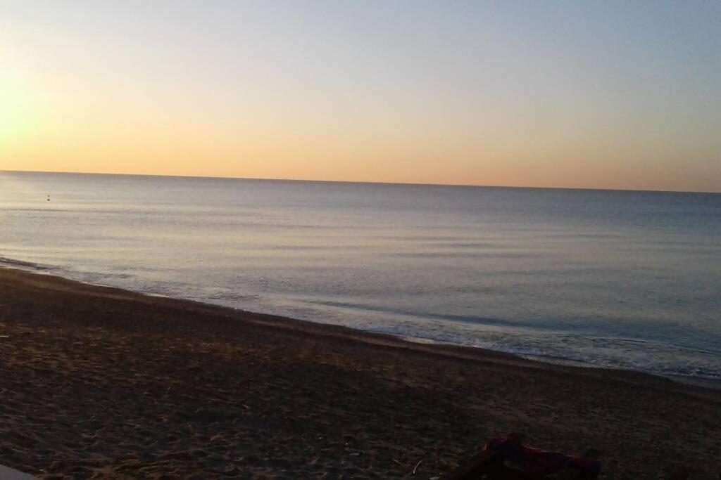 Апартаменты Larte Al Mare Vicino Spiaggia Con Ac E Wifi Савона Экстерьер фото