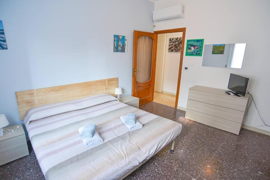Апартаменты Larte Al Mare Vicino Spiaggia Con Ac E Wifi Савона Экстерьер фото